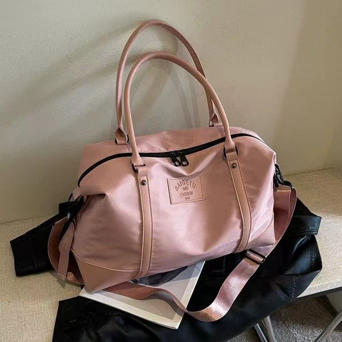 Capacious travel bag, oxford cloth