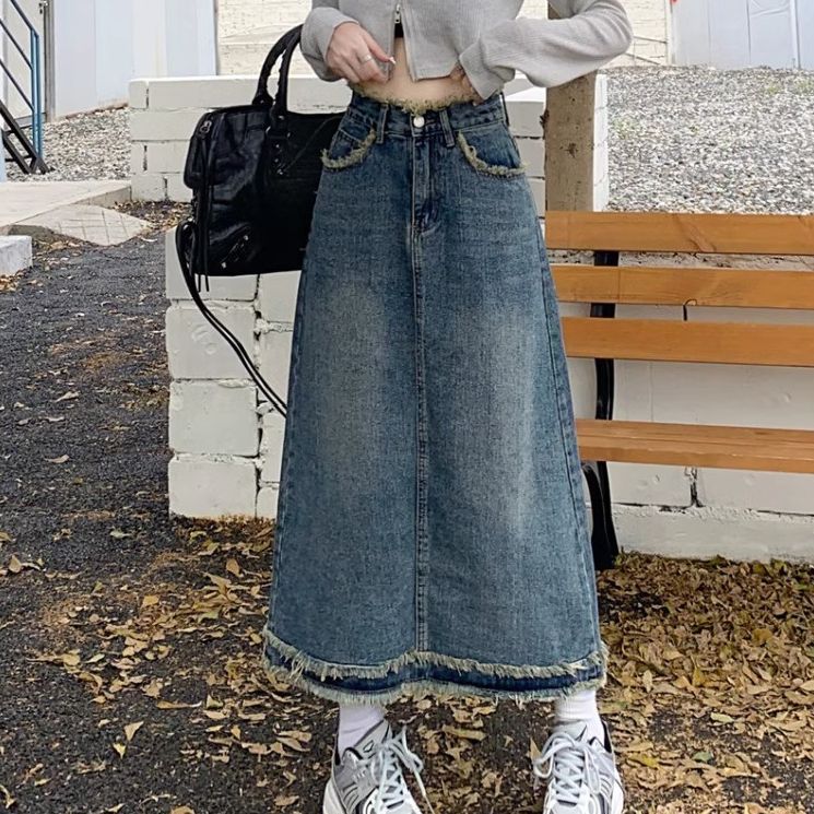 复古流苏毛边牛仔半身裙秋冬新款高腰宽松遮肉显瘦百搭a字长裙女