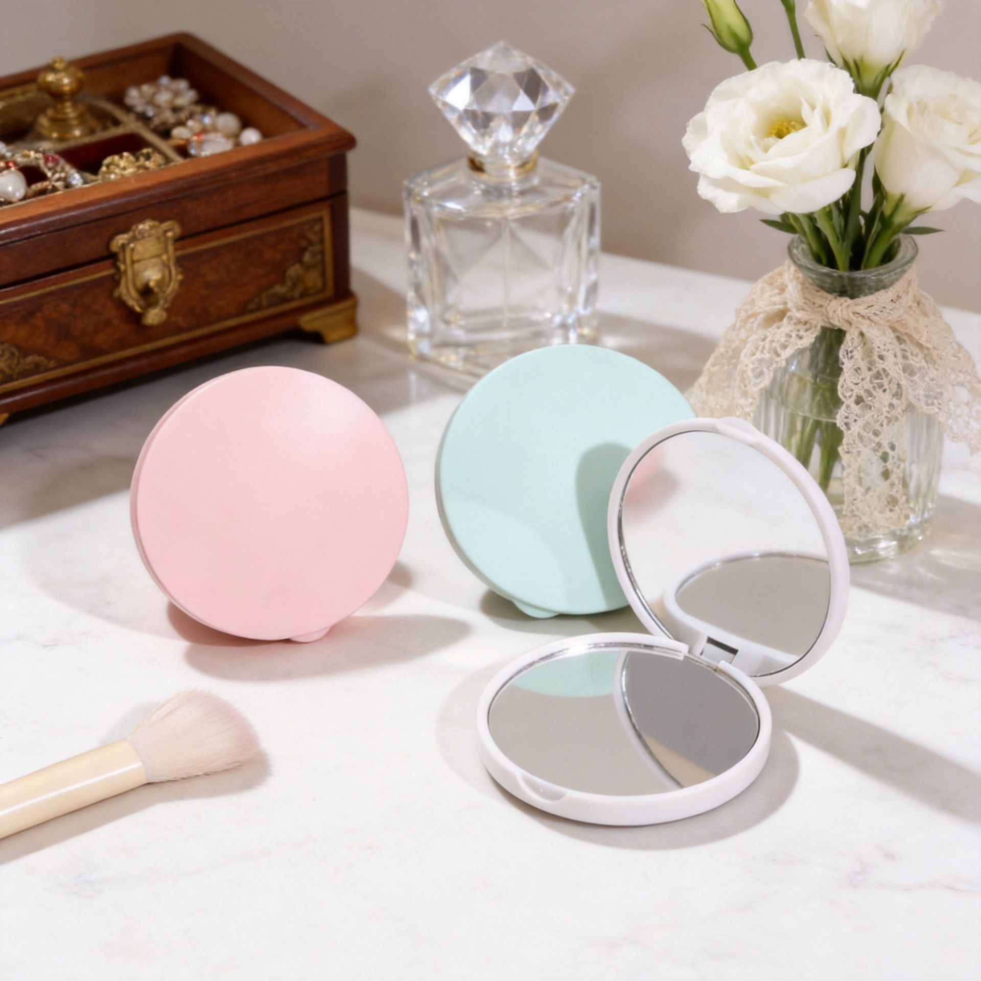 Portable folding makeup mirror gift student makeup mirror double magnification round portable double-sided small mirror wholesale