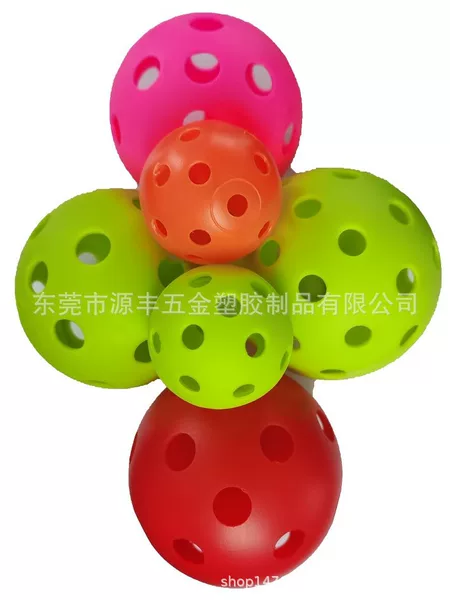 Factory direct sale 72mm 26 hole pick ball pickleball indoor ball floor ball training