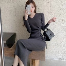 2025秋冬季新款女装法式休闲修身显瘦长款毛衣裙子长袖针织连衣裙