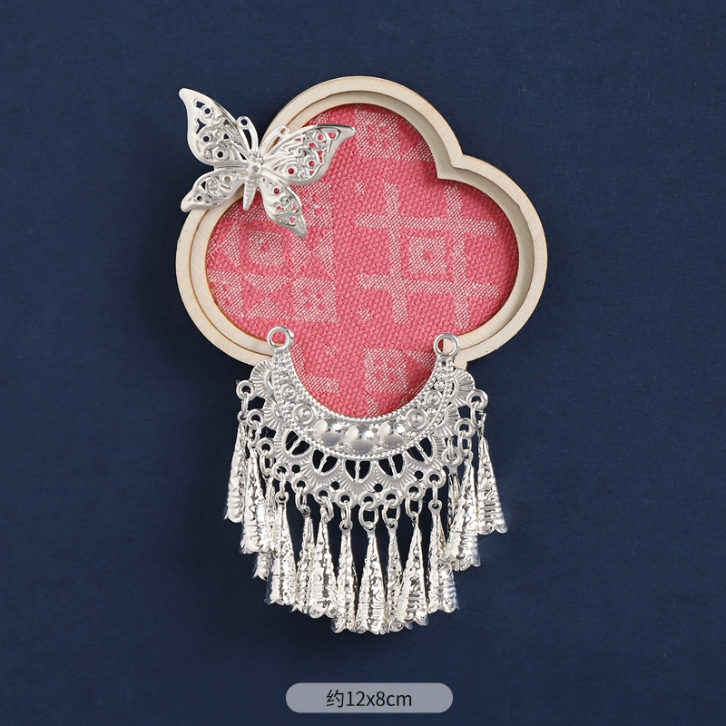 13-Zhuang Brocade Refrigerator Magnet (Moon Butterfly Tassel)