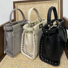 �羳 �W���r��Ůʿ����μ�б��С؈�����ֹ������p���i�۰�