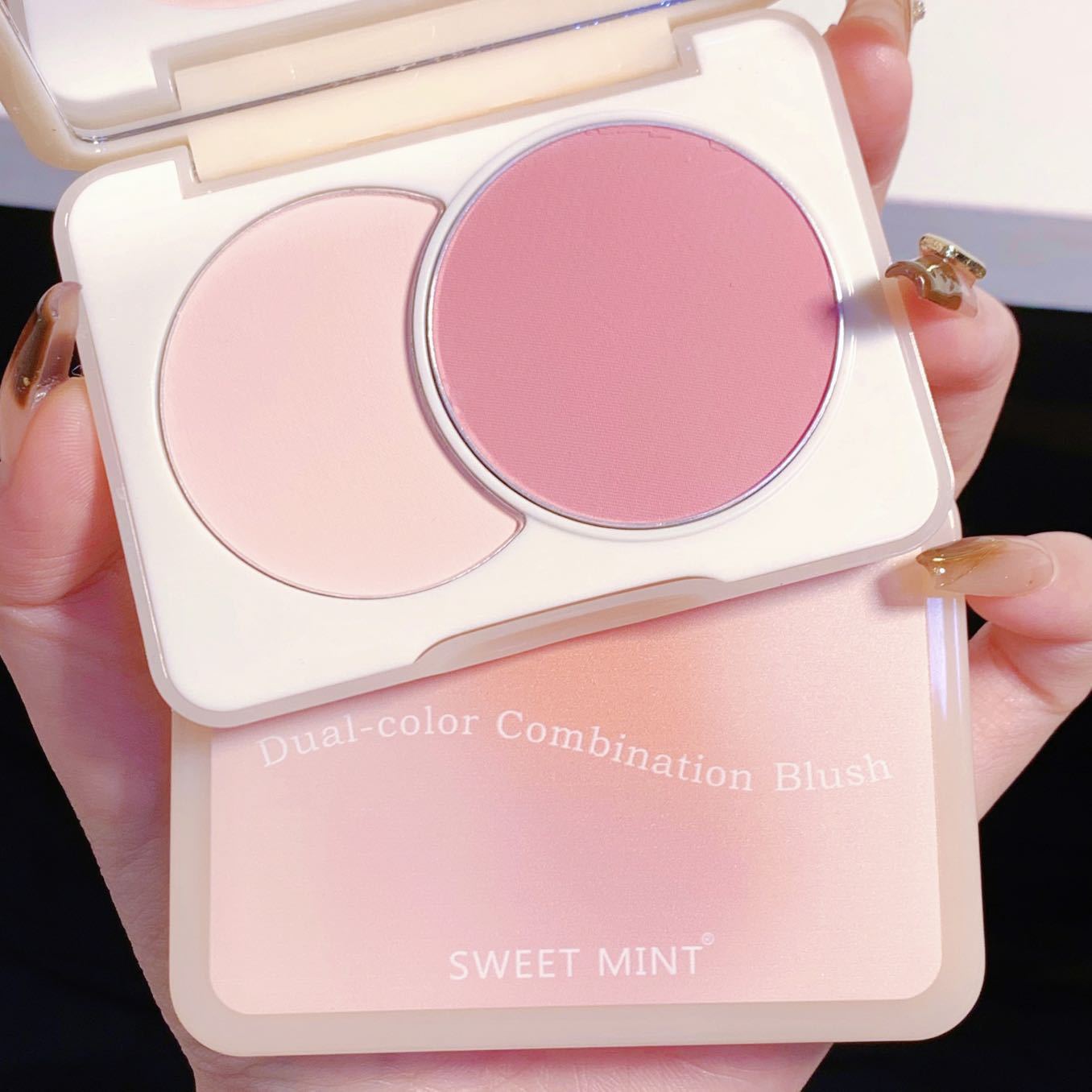 SWEET MINT two-color blush for female beginners, student, affordable, high-end look, contouring, matte, purple and blue cheeks undefined