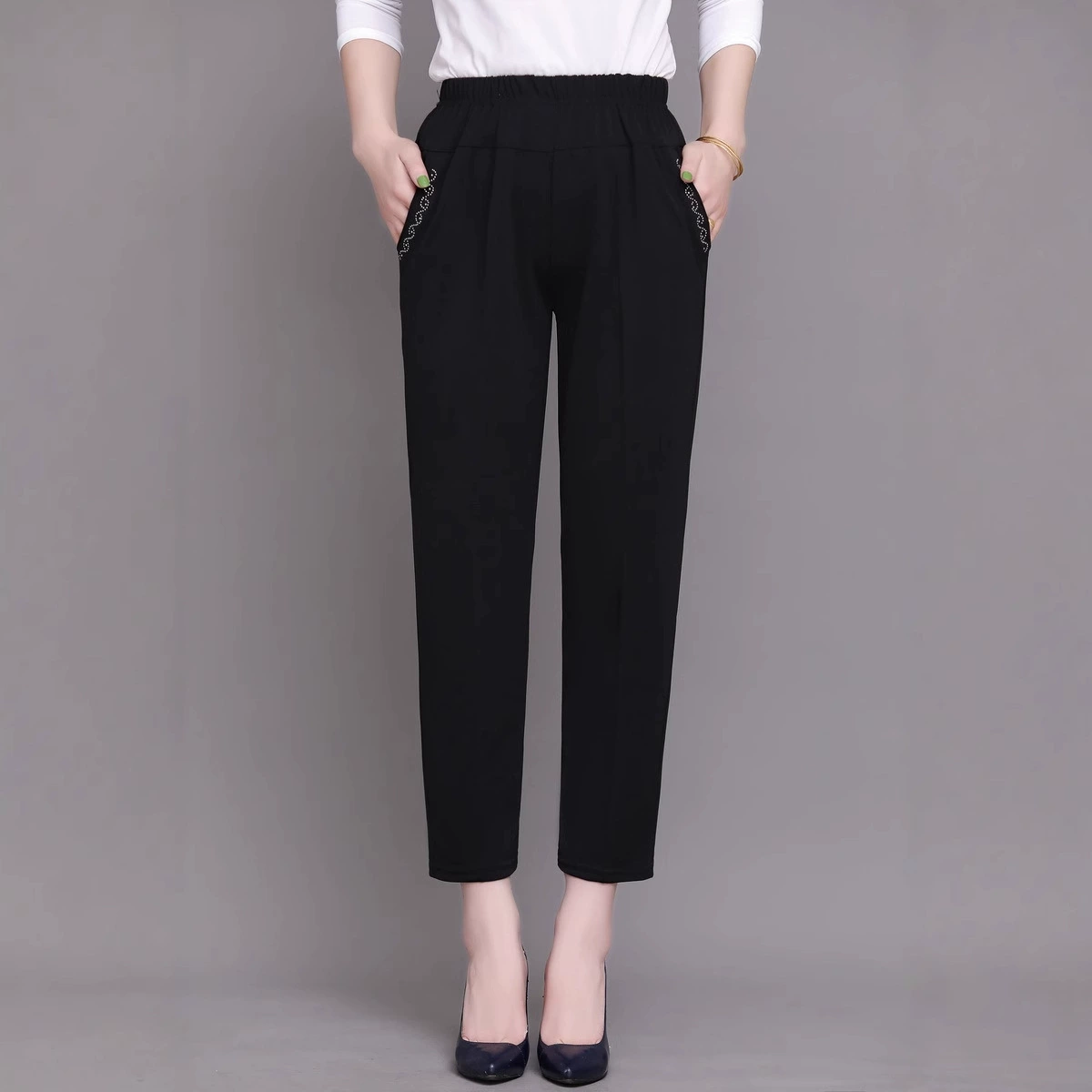 Женские брюки среднего и пожилого возраста летние укороченные брюки мама лето тонкие горячие брюки