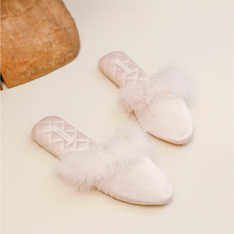 Halluci Summer Satin Turkey Feather Slippers Fashionable Women's Non-Slip Waterproof Silent Home Office Slippers Halluci Summer Satin Turkey Feather Slippers Fashionable Women's Non-Slip Waterproof Silent Home Office Slippers