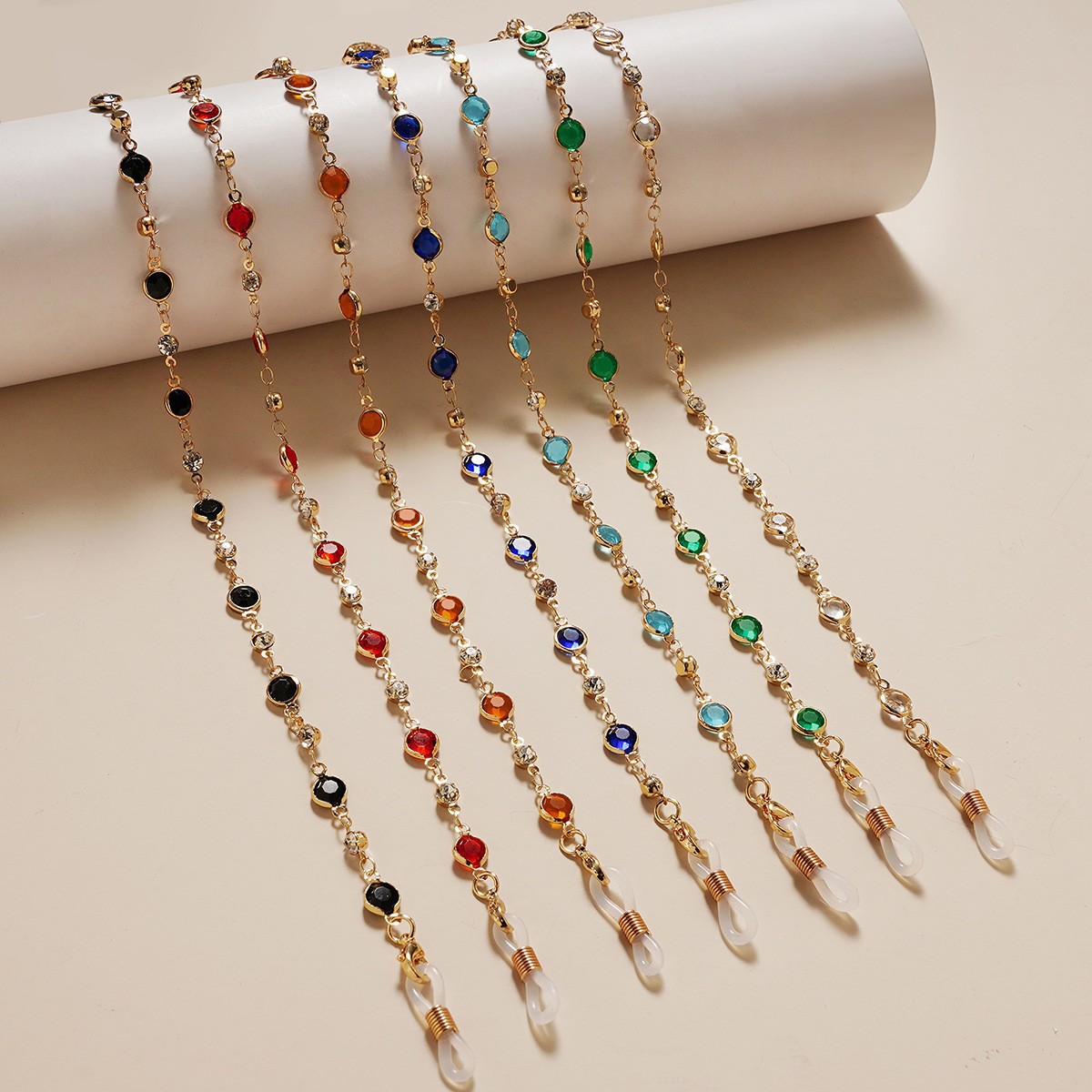 Cuerdas de alta sensación transfronteriza Amazon accesorios de joyería metálica cristal de color zircón diamante de color antideslizante colgar gafas cadena