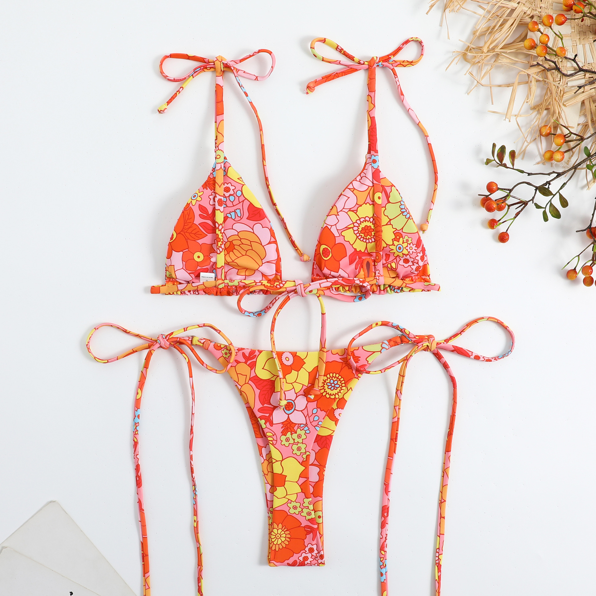 94g Weight Sexy Feel Of Sensation Women's Ditsy Floral 2 Piece Set Bikinis
