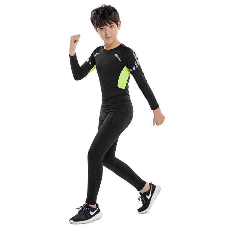 블랙과 그린 투피스 세트