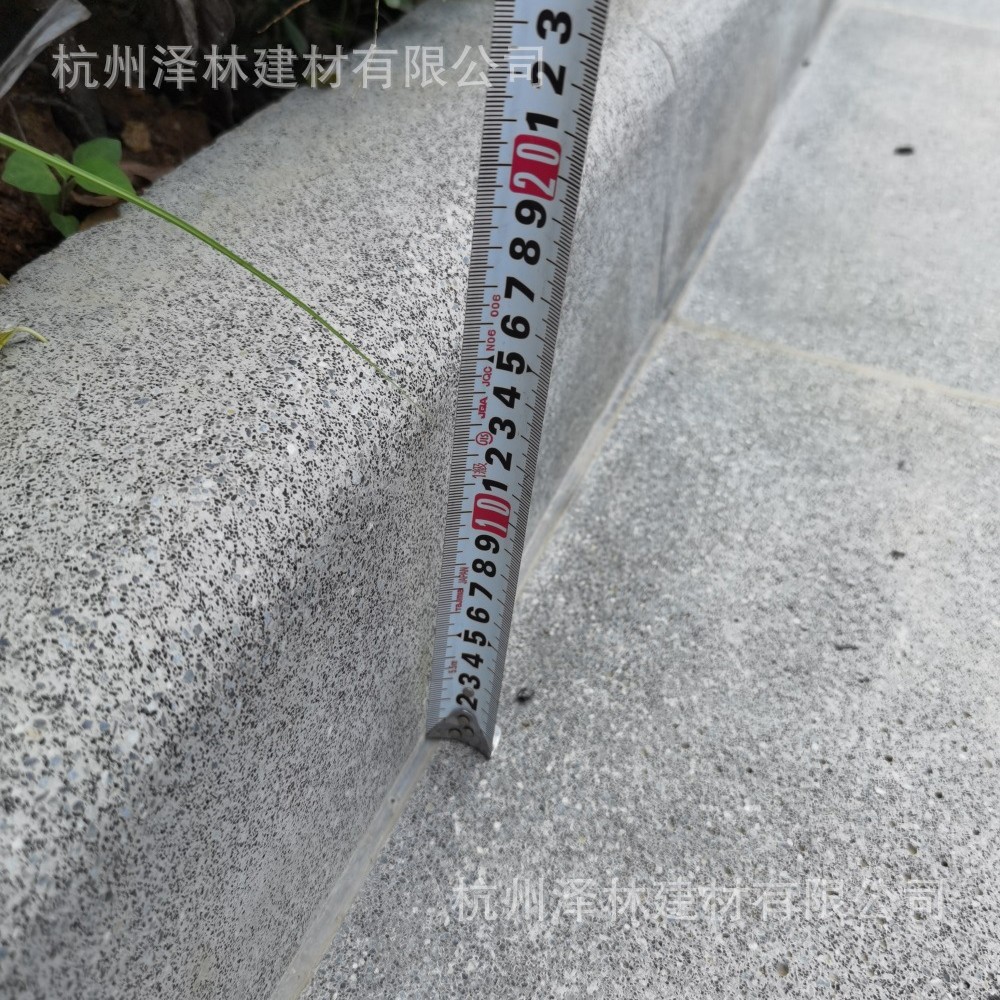 水泥侧石仿芝麻灰PC路缘石水泥路牙石PC砖马路牙子600*120*200