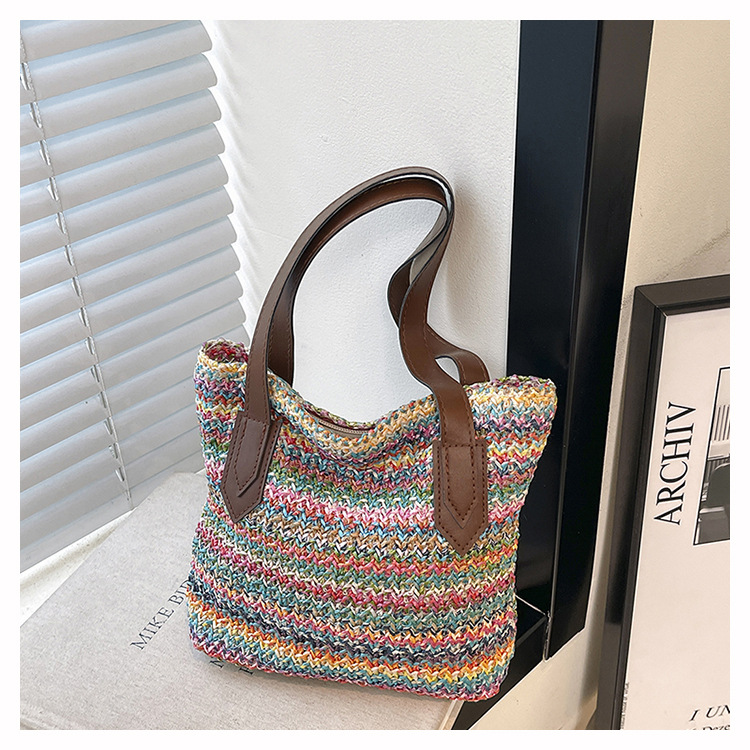 Handmade Rattan Shoulder Bag With Leather Trim And Seagrass_voghion.com