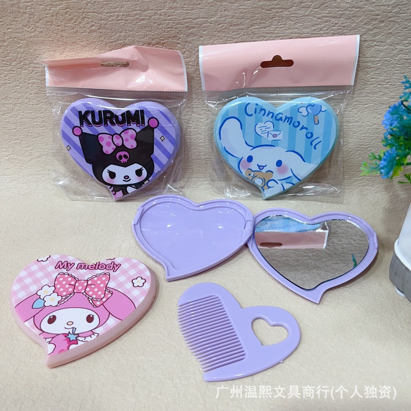 Children's portable mini flip-up mirror cartoon girl heart-shaped makeup mirror and comb set heart-shaped mirror and comb set
