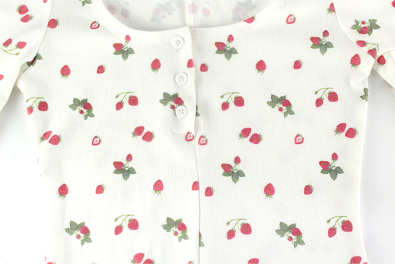 Mono informal de primavera para el hogar con estampado floral, cuello cuadrado y manga larga