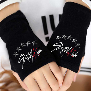 straykids�n�����ӽM�ϸ��֕r�г�����ָ���ֱ�ů��Ů��ͯ����