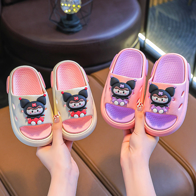 2025 nuevos niños de dibujos animados zapatillas de dibujos animados niñas niños de verano niñas de interior anti-deslizante Eva zapatillas de dedos