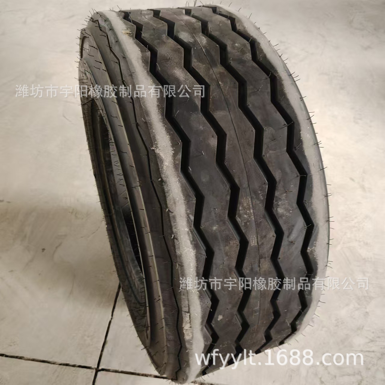 联合收割机轮胎 11L-16  导向轮胎