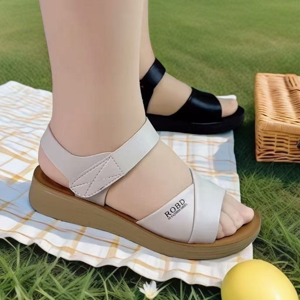 2026 zapatillas de verano para mujeres zapatos de verano suaves cómodos zapatos de madre ligeros antideslizantes zapatos de caminata para mujeres de mediana edad