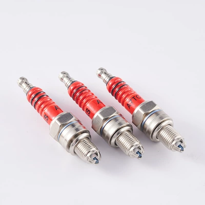 Motorcycle engine head accessories Alışdırma şamı (Sveçalar)