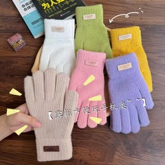 韓国版女性用キャンディー色のニット手袋冬の保温とベルベットの厚い露指自転車はタッチパネルの女性手袋に触れることができる