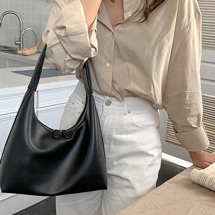 2025 New Casual Underarm Bag with Large Capacity, Versatile Texture, Korean Style, Simple and Unique, Sluggish Style Tote Shoulder Bag