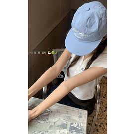 现 2025夏季新款韩国设计师tan*at气质半纽扣针织连帽短袖T恤