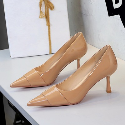 9577-2 European and American style banquet fashion high heels for women with pointed toes, shallow mouth, high-end feel,