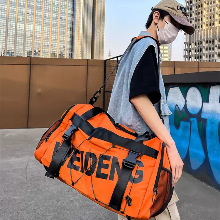 新款大容量干湿分离短途旅行袋新款轻便时尚旅行包潮流酷健身包男