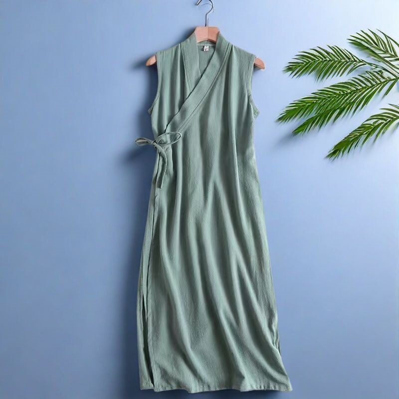 Ice silk Chinese-style sleeveless vest dress with cross-collar and tie, modified Hanfu cheongsam nightgown, Tang suit, plus size Ice silk Chinese-style sleeveless vest dress with cross-collar and tie, modified Hanfu cheongsam nightgown, Tang suit, plus size