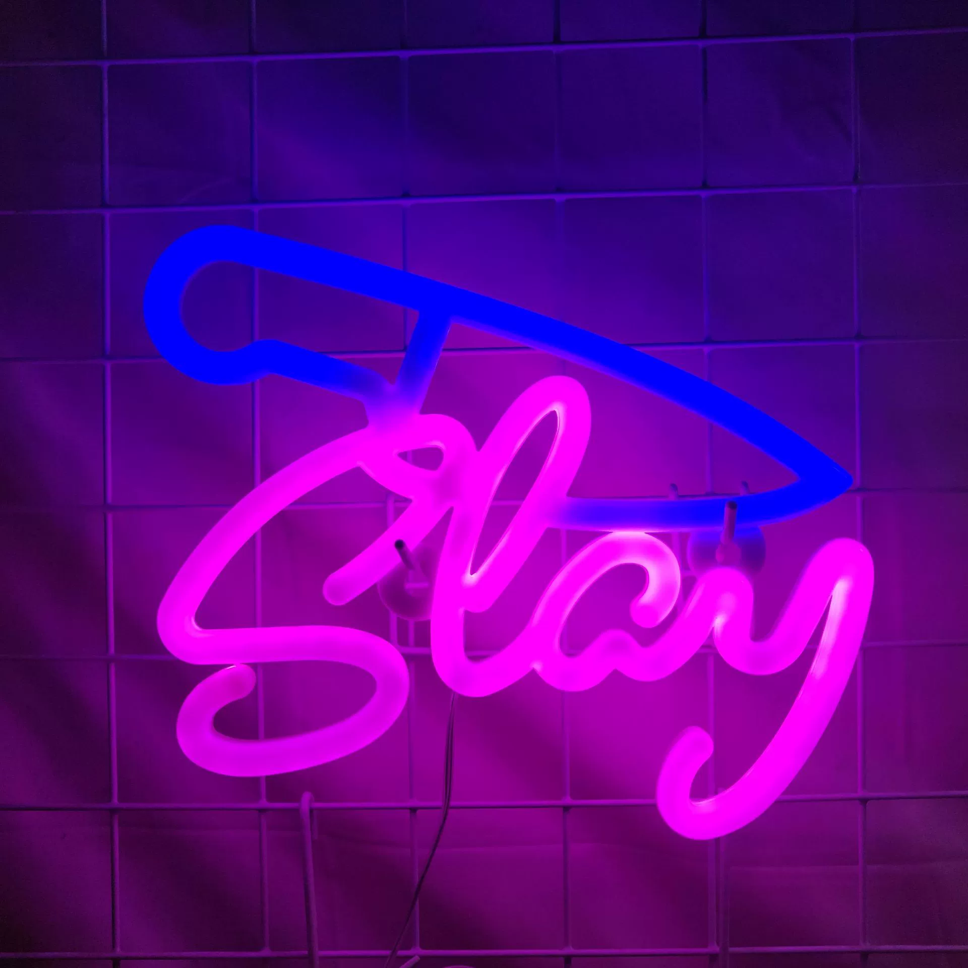 INS новая неоновая подсветка SLAY база поддельный неон интерьерная декора небольшая ночная лампа для кровати атмосфера неон