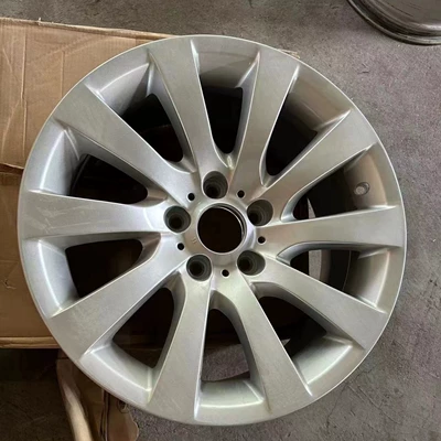 530 528 Car Wheels 171819 — Hub - 18x8j-5-series-style-7-weighted