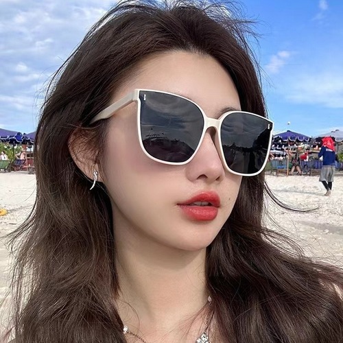 GM New Couple Sunglasses, Fashionable Retro Trendy, Large Face Slimming, Polarized Sunglasses for Street Style
