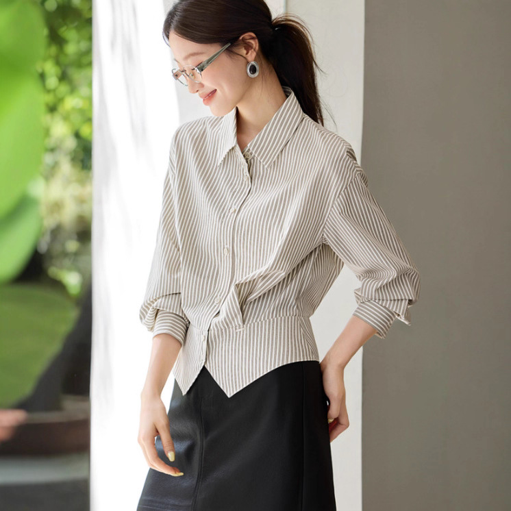 法式气质设计感女士衬衫上衣2025秋季新款通勤小衫收腰显瘦衬衣潮