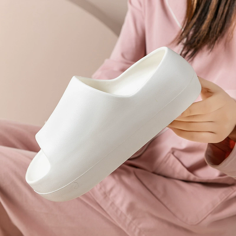 Новинка лета 2024, женские утолщенные усиленные Нескользящие шлепанцы, женские модные сандалии на платформе в Корейском стиле