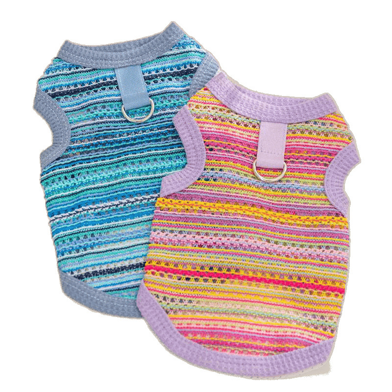 Primavera y verano ropa de mascotas delgada ventilada rayas huecadas tracción chaleco trenzado ropa de dos patas gato perro ropa de perro