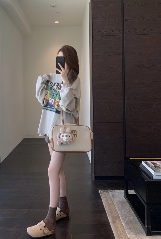 朵妮 DN◆甜酷范 韩系减龄慵懒时髦卡通印花显瘦毛边卫衣女2025新|undefined