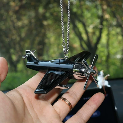 Cute and Trendy, Car hanging