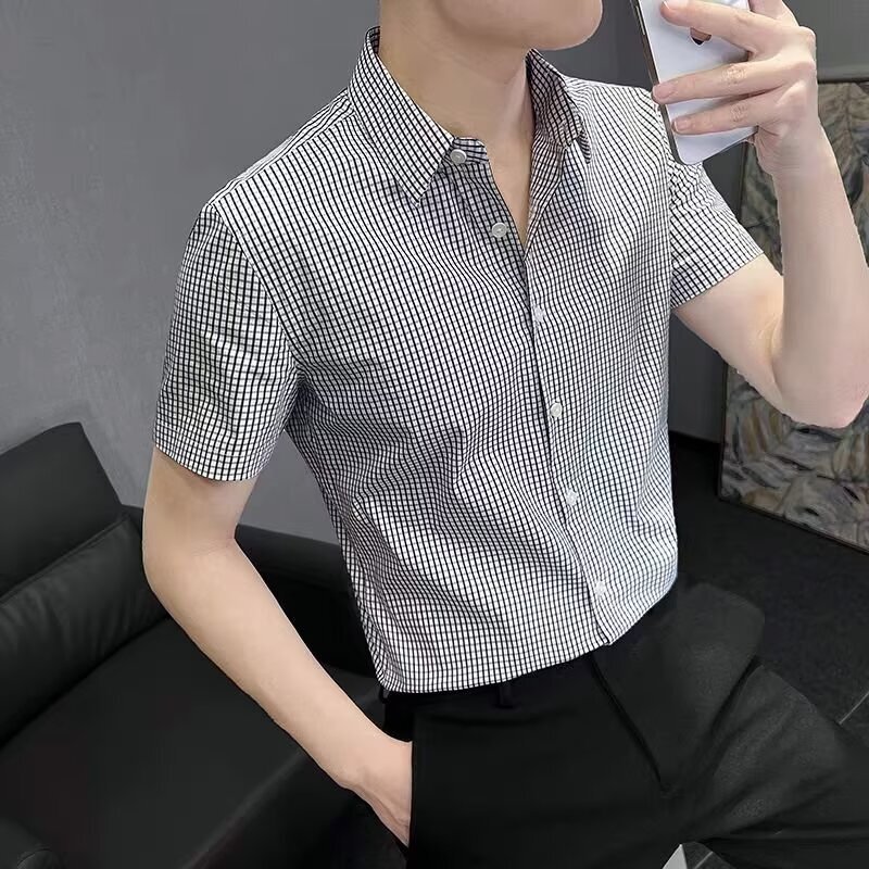 2025 New Summer Men's Shirt Short-Sleeved Striped Handsome Style No-Iron Anti-Wrinkle Korean Style Slim Versatile Shirt