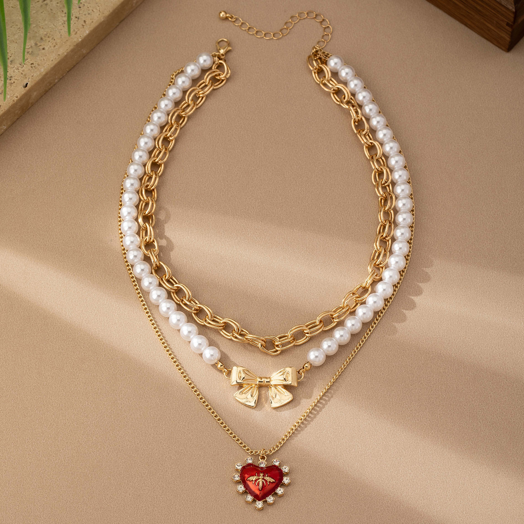 Family Gathering, Beach Occasion Imitation Pearl, Alloy Material Heart Shape Pattern Lady Heart Shape Imitation Pearl Alloy Beaded Chain Cable Chain Layered Necklaces Wholesale