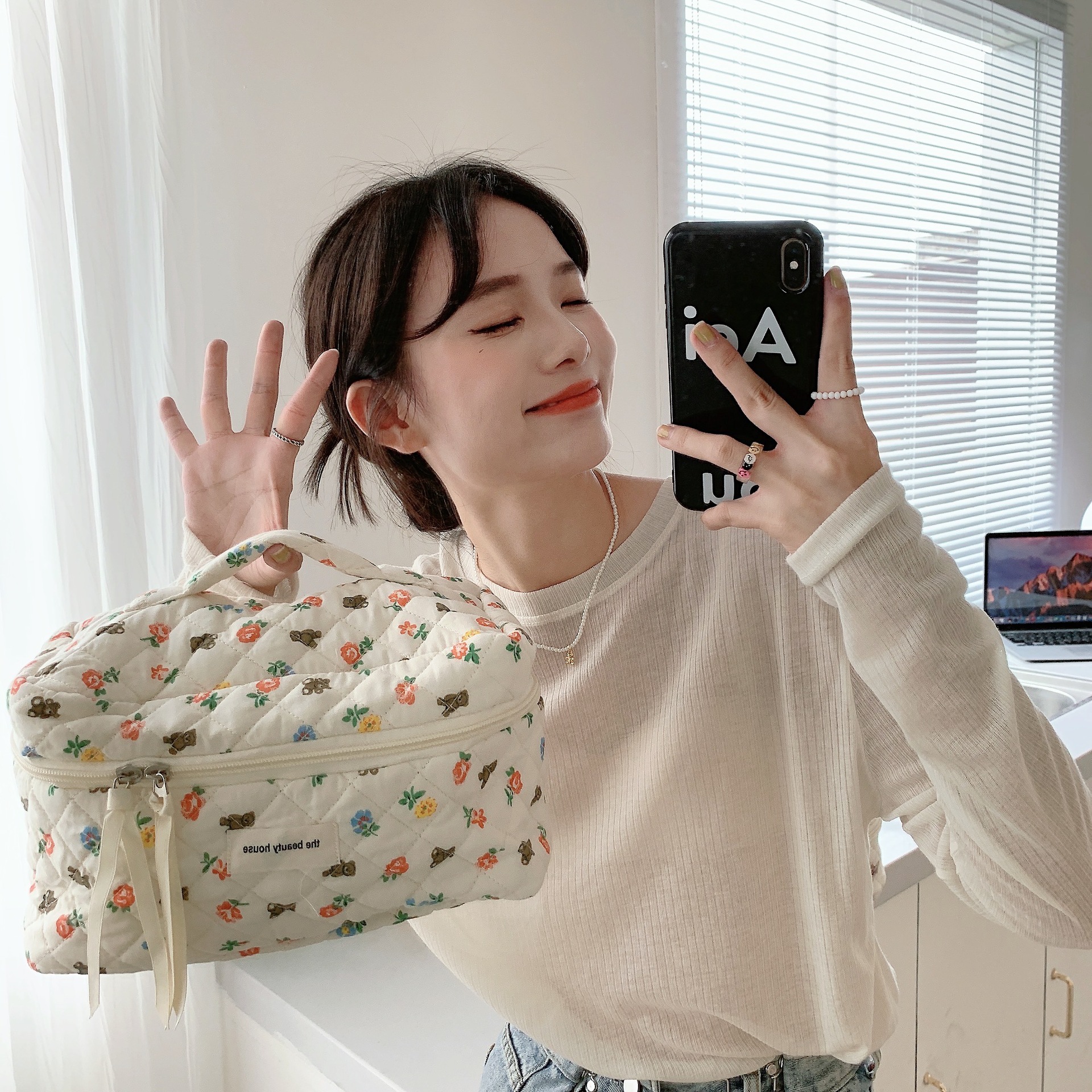 26275 ins Corea del Sur flor oso bolsa de cosméticos bolsa de lavado de viaje portátil de gran capacidad bolsa de almacenamiento de artículos diversos