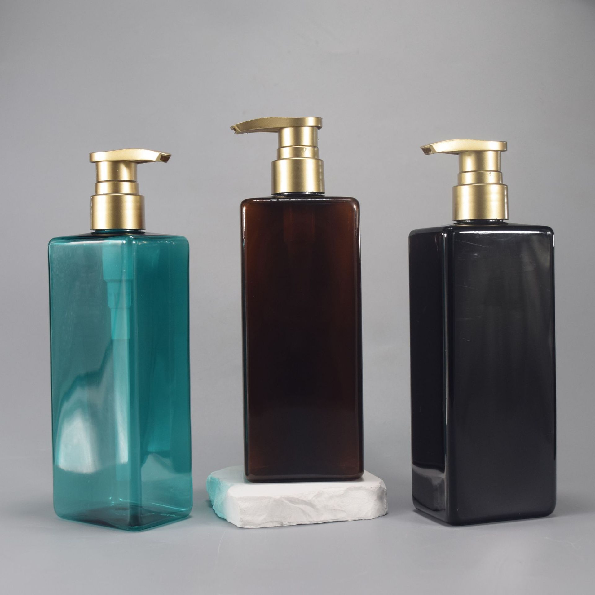 Spot 500ml Flat Square Lotion Bottle Plastic Packaging Material Packaging Pet Empty Bottle Cosmetic Shampoo Bottle