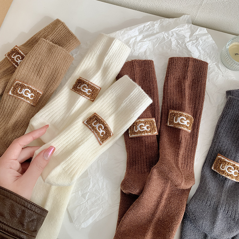 Socks Women's Mid-tube Socks Autumn and Winter Ins Trendy Korean Style Leather Label UGC Style Hand-stitched Piled Socks Warm Velvet Thickened Wool Socks