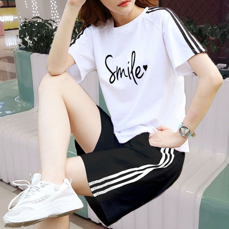 흑백 양복 미소