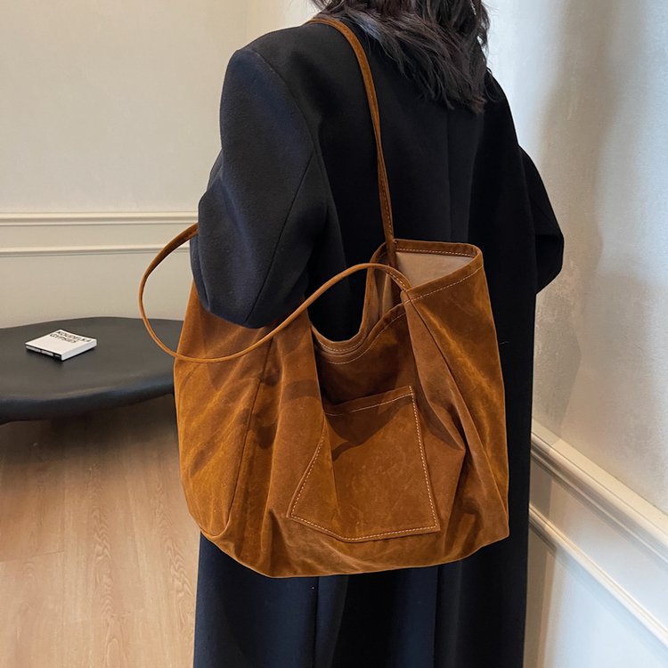Compañerismo de moda, a partir de nuestros bolsos