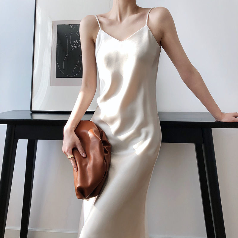 European American Foreign Trade 2026 New Satin Camisole For Women, V-neck, Elegant And Slimming, Suitable As A Base_ecoleips.com