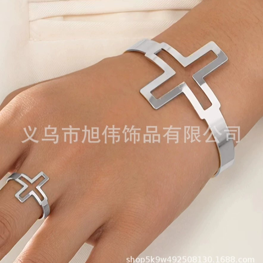 Brand sexy bracelet, jewelry, ring, accessory, set, European style, simple and elegant design