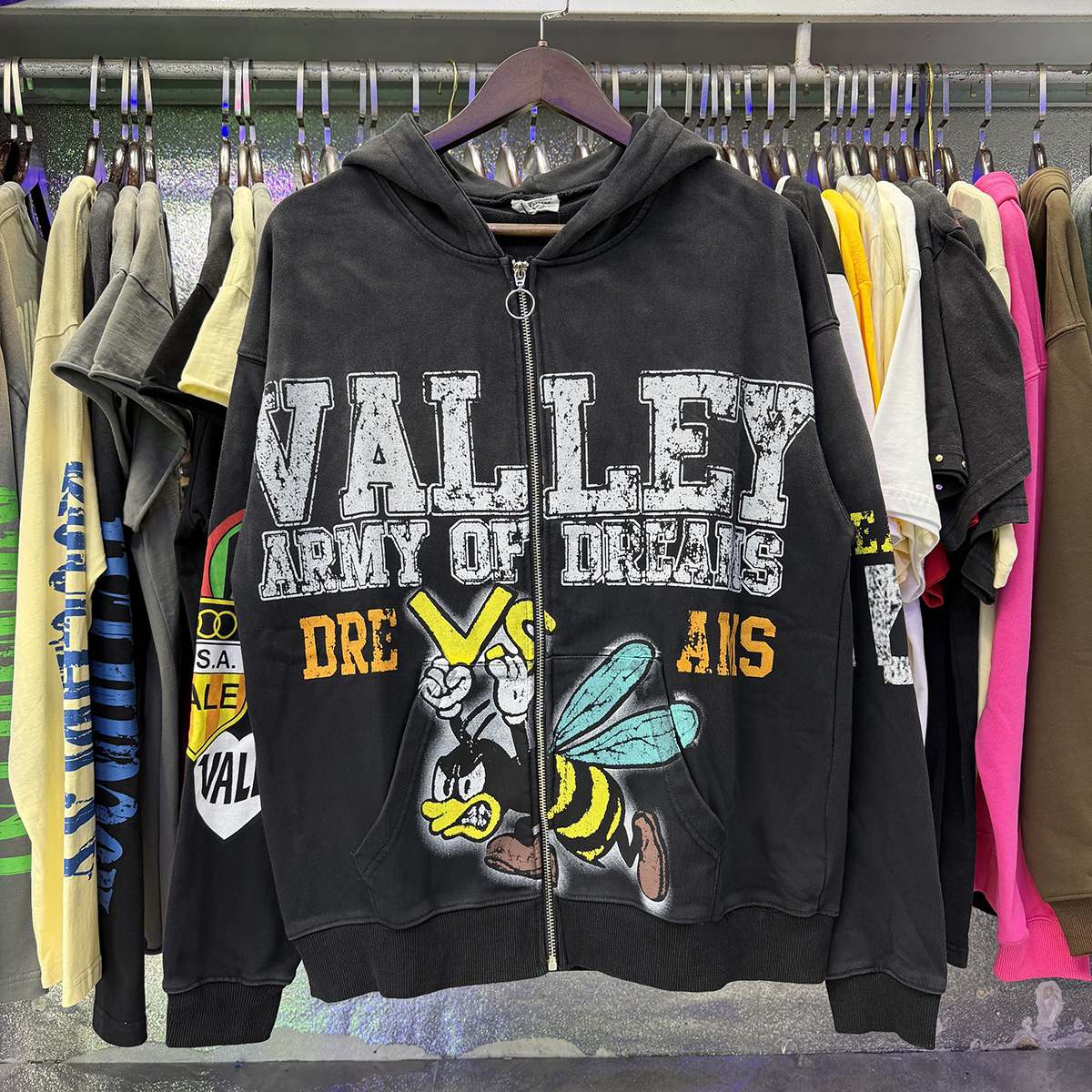 Vale Forever Valley Army of Dreams Zip Sweater Washed Black