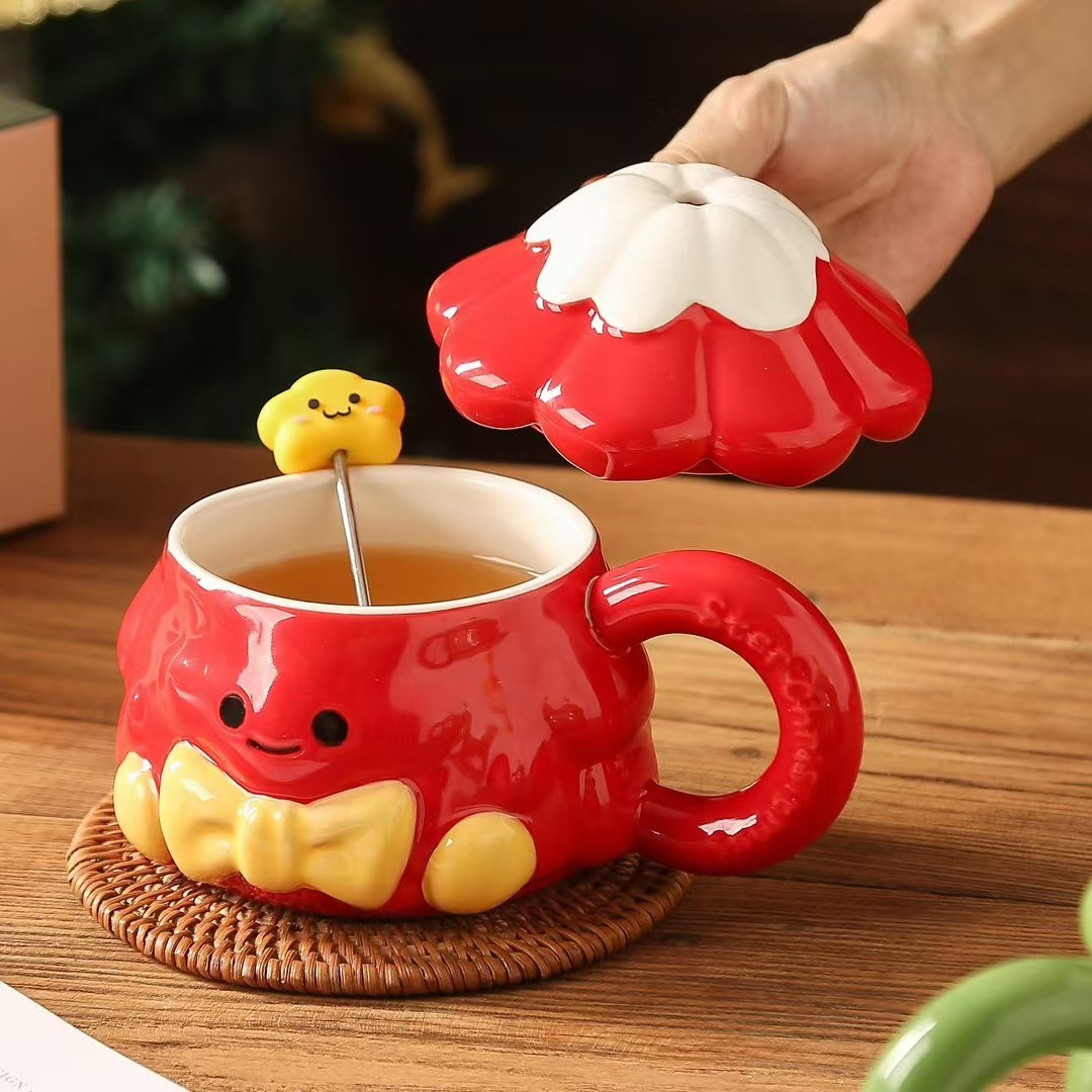 Personalidad creativa de cerámica pintada a mano árbol de Navidad muñeca taza de regalo de alto valor de caricatura con cubierta cuchara taza de agua potable