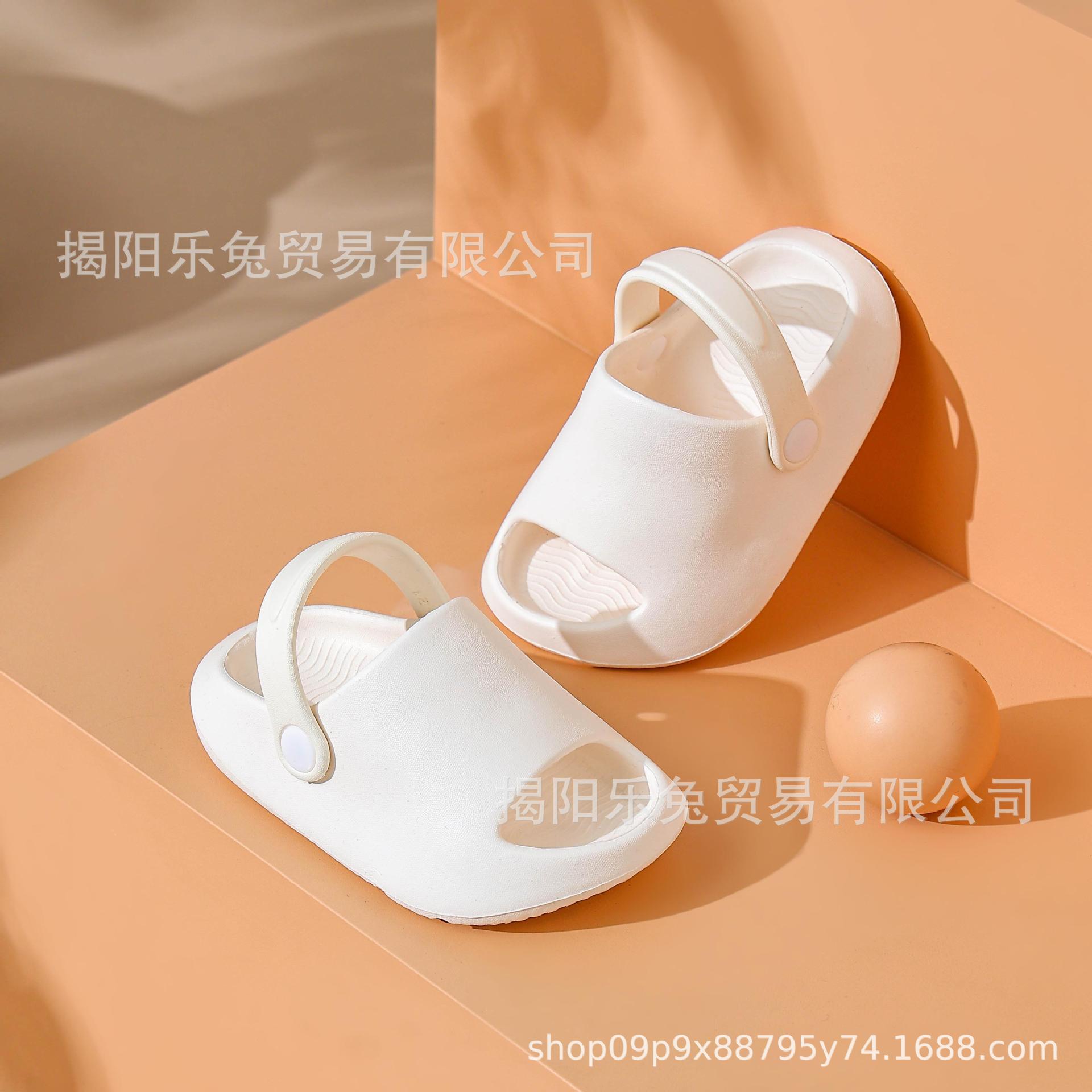 2025 Children's Spring and Summer New Cute Solid Color Eva Lightweight Soft Sole Plaid Sandals Indoor and Outdoor Wearable Slippers