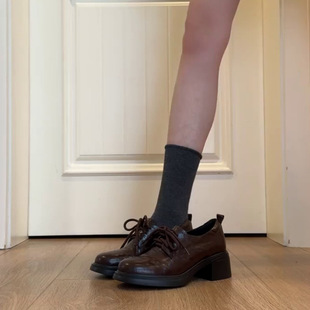 �F؛��~Ӣ���L����ЬŮ��Ӣ�ٴ�A�^ϵ��СƤЬ�¿�͹��@�݆�Ь