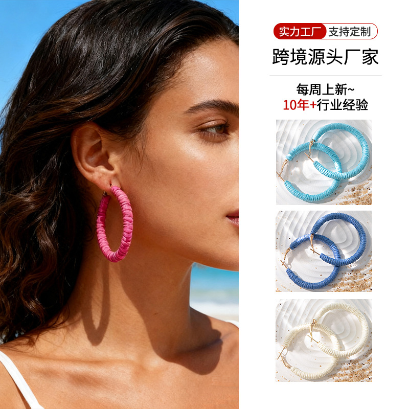 보헤미안 휴양지 스타일 라피아 원형 귀걸이 인스 디자인 과장된 와이어 귀걸이 해외 공급
